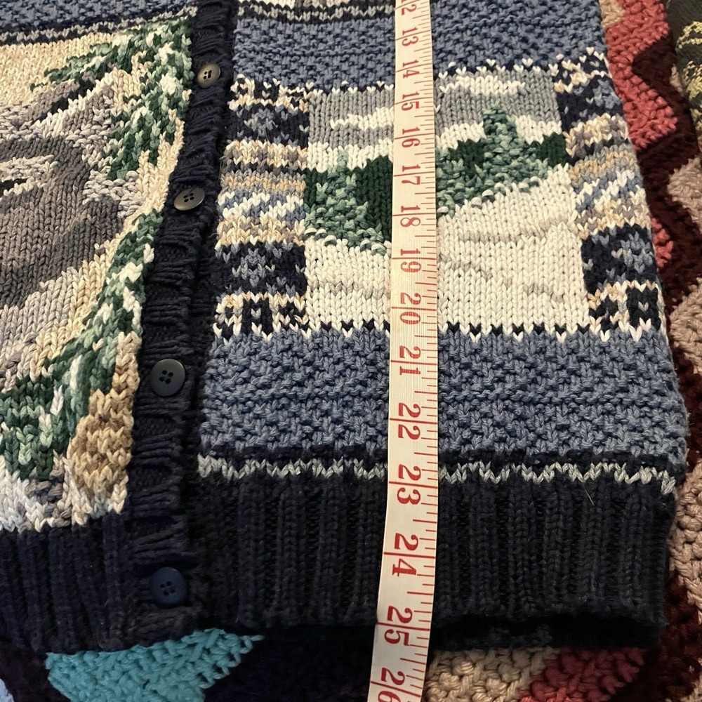 Vintage Cabelas Womns Hand Knit Wolf Wilderness Cardigan Sweater Blue Fair Isle - Picture 8 of 8